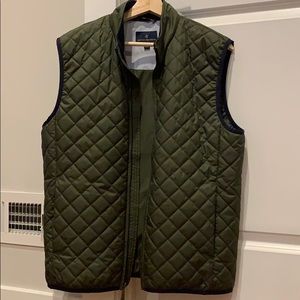 Brooks Brothers Quilted Vest